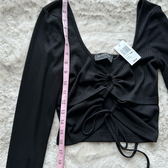 MinkPink XS Black Front Tie Crop Top NWT - Picture 6 of 7